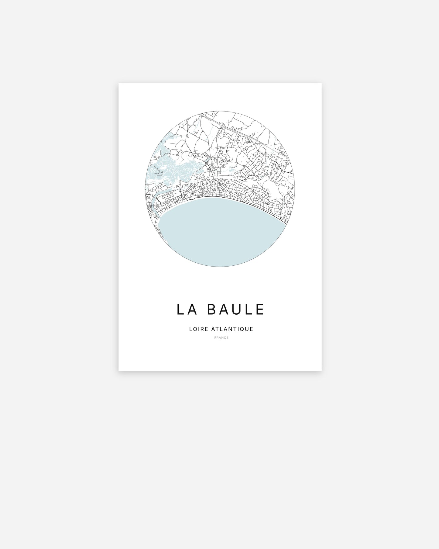 Affiche minimaliste de La Baule représentant le plan de la ville en design épuré.