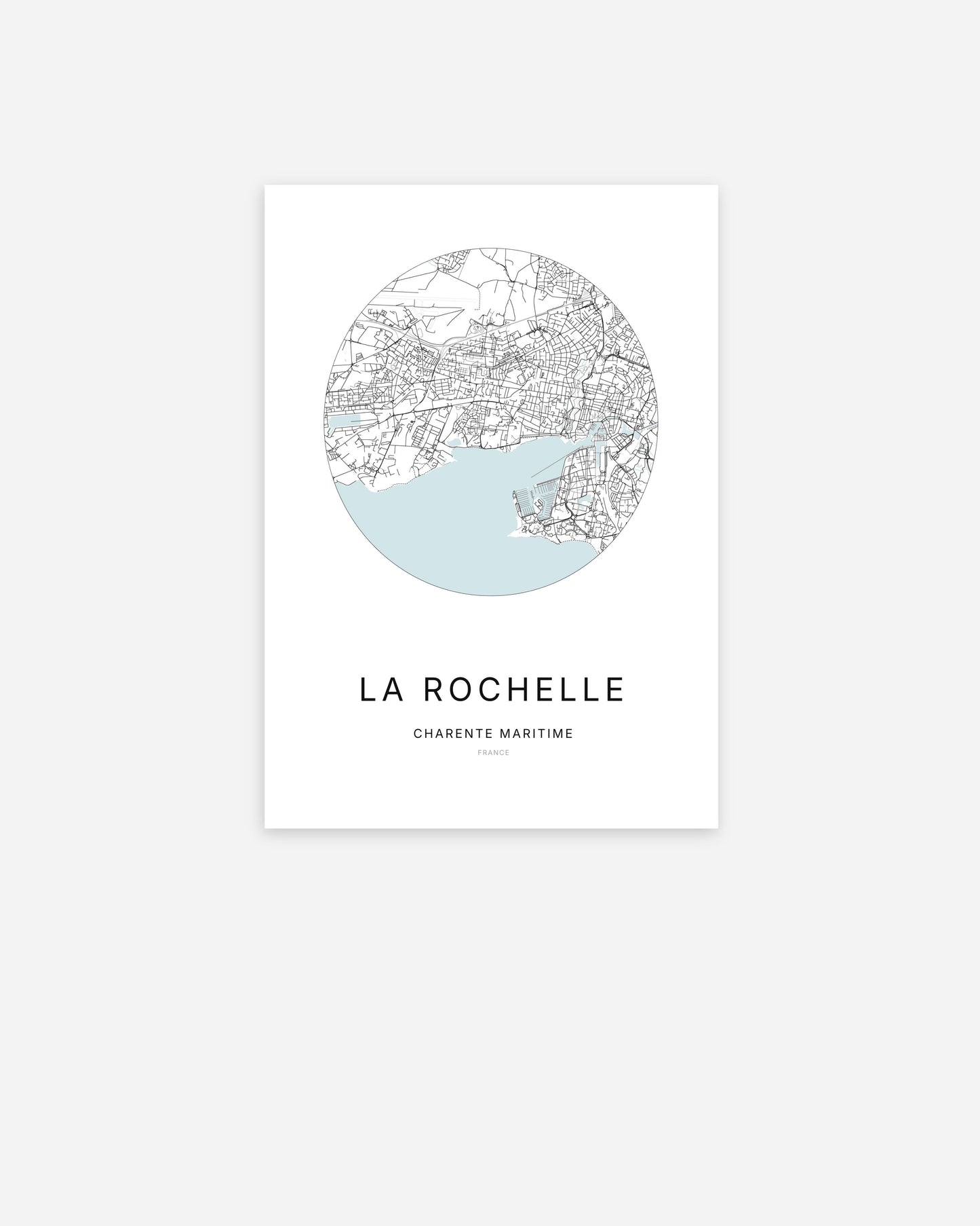 Affiche minimaliste de La Rochelle représentant le plan de la ville en design épuré.