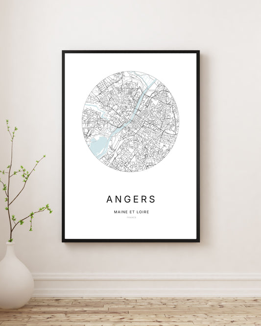 Affiche plan de ville minimaliste de Angers encadrée en noir