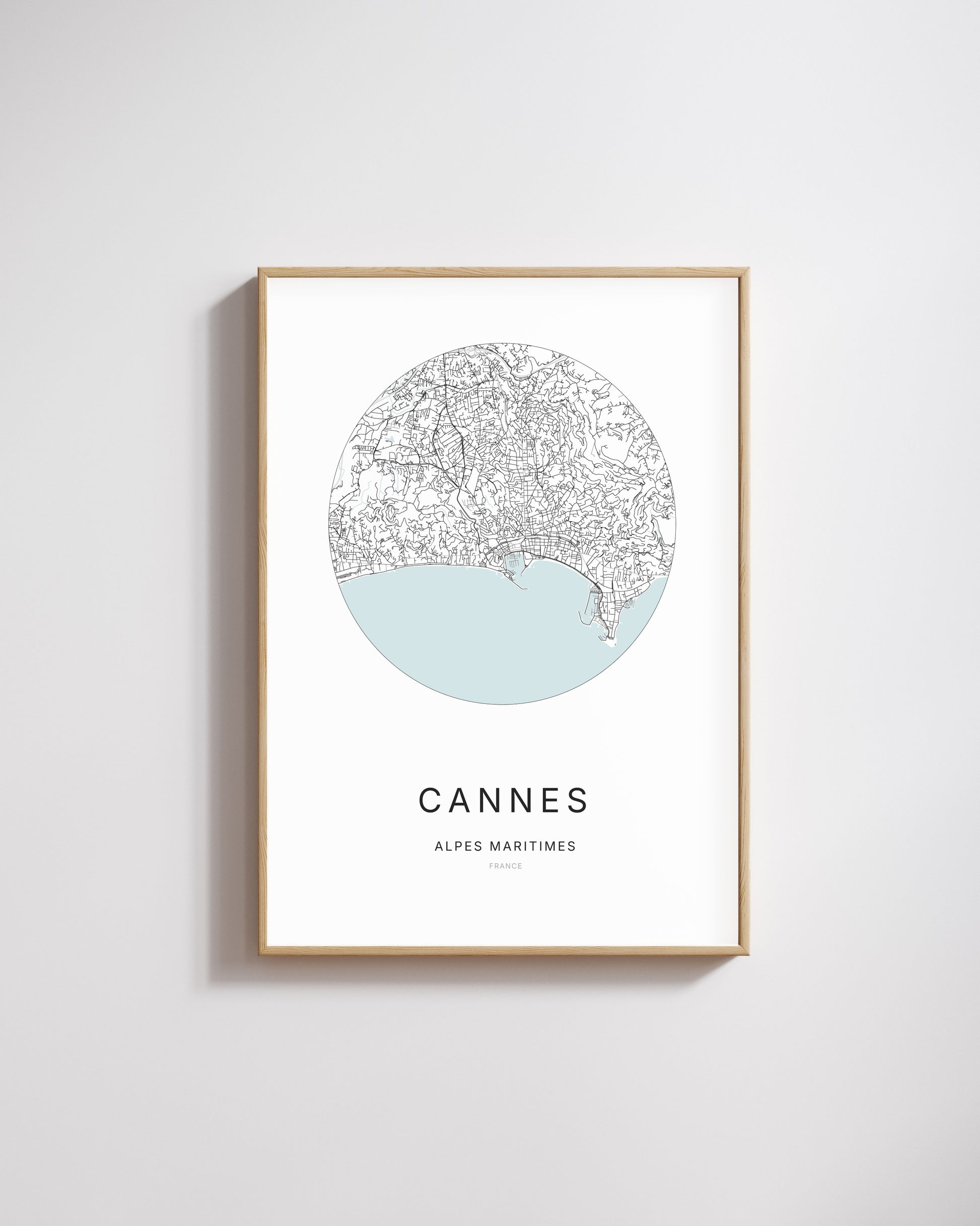Affiche minimaliste de Cannes – carte et plan de la ville, poster décoratif City Origin.