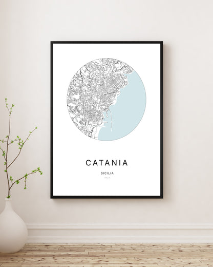 Affiche plan de ville minimaliste de Catania encadrée en noir.
