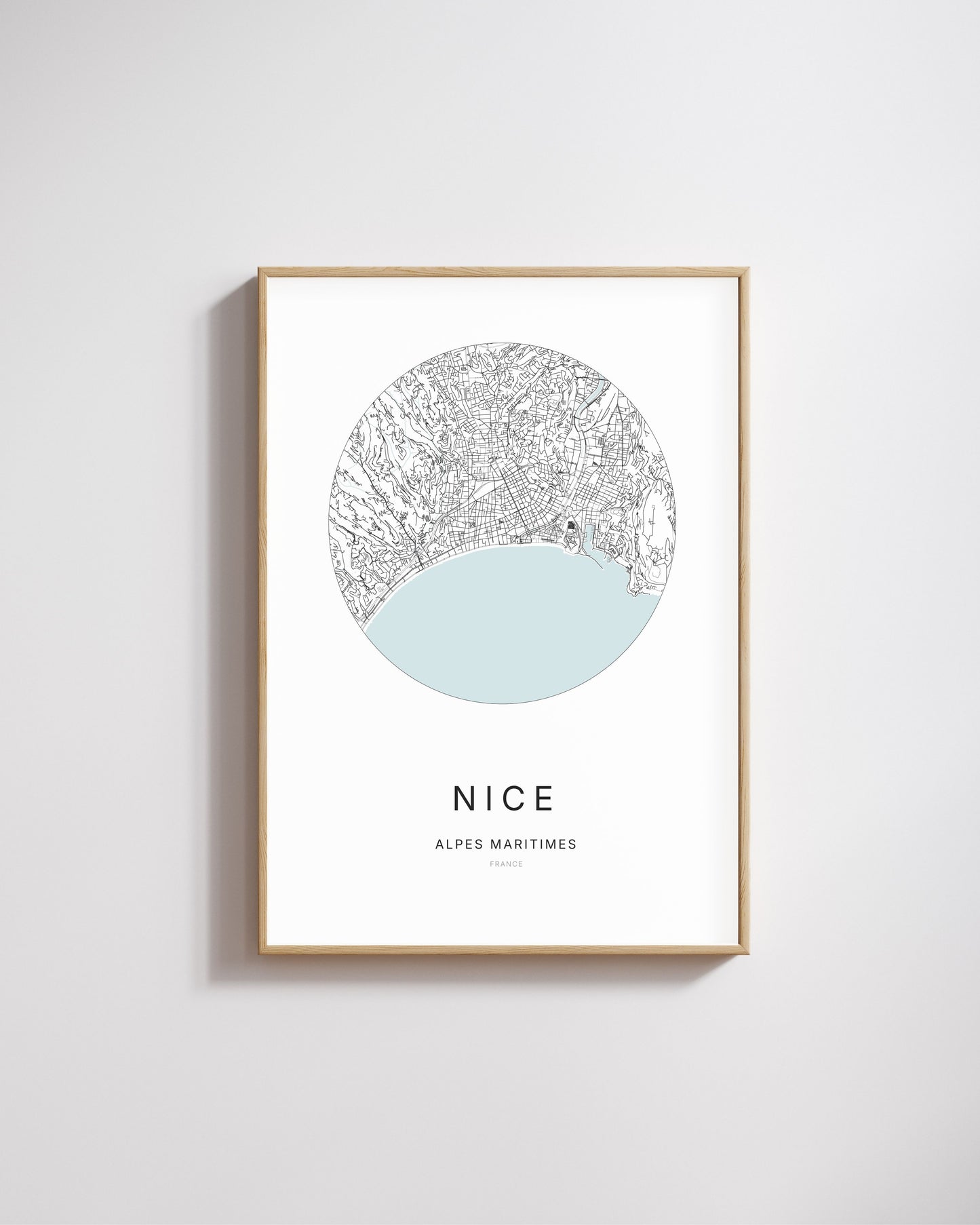 Affiche minimaliste de Nice – carte et plan de la ville, poster décoratif City Origin.