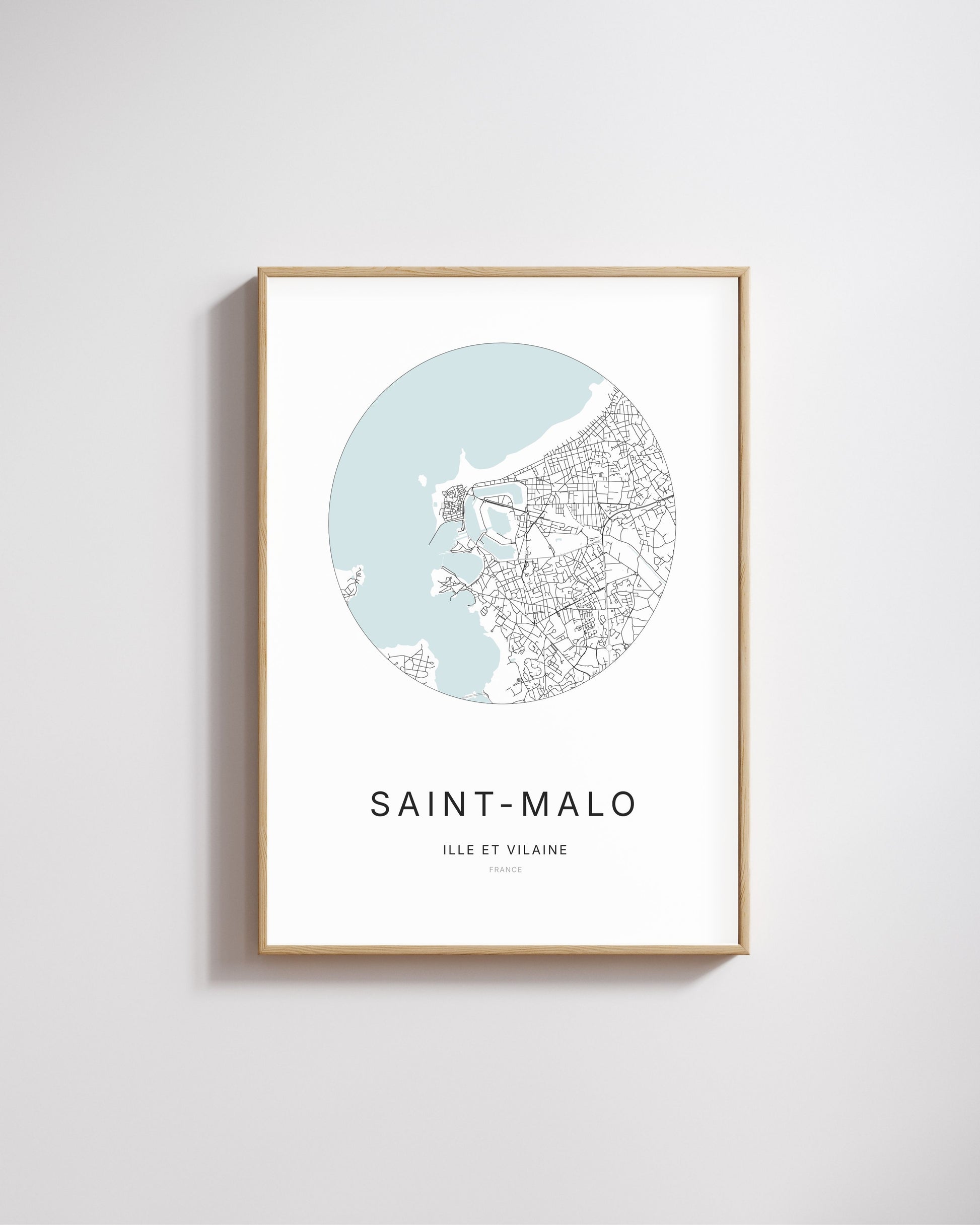 Affiche minimaliste de Saint-Malo – carte et plan de la ville, poster décoratif City Origin.