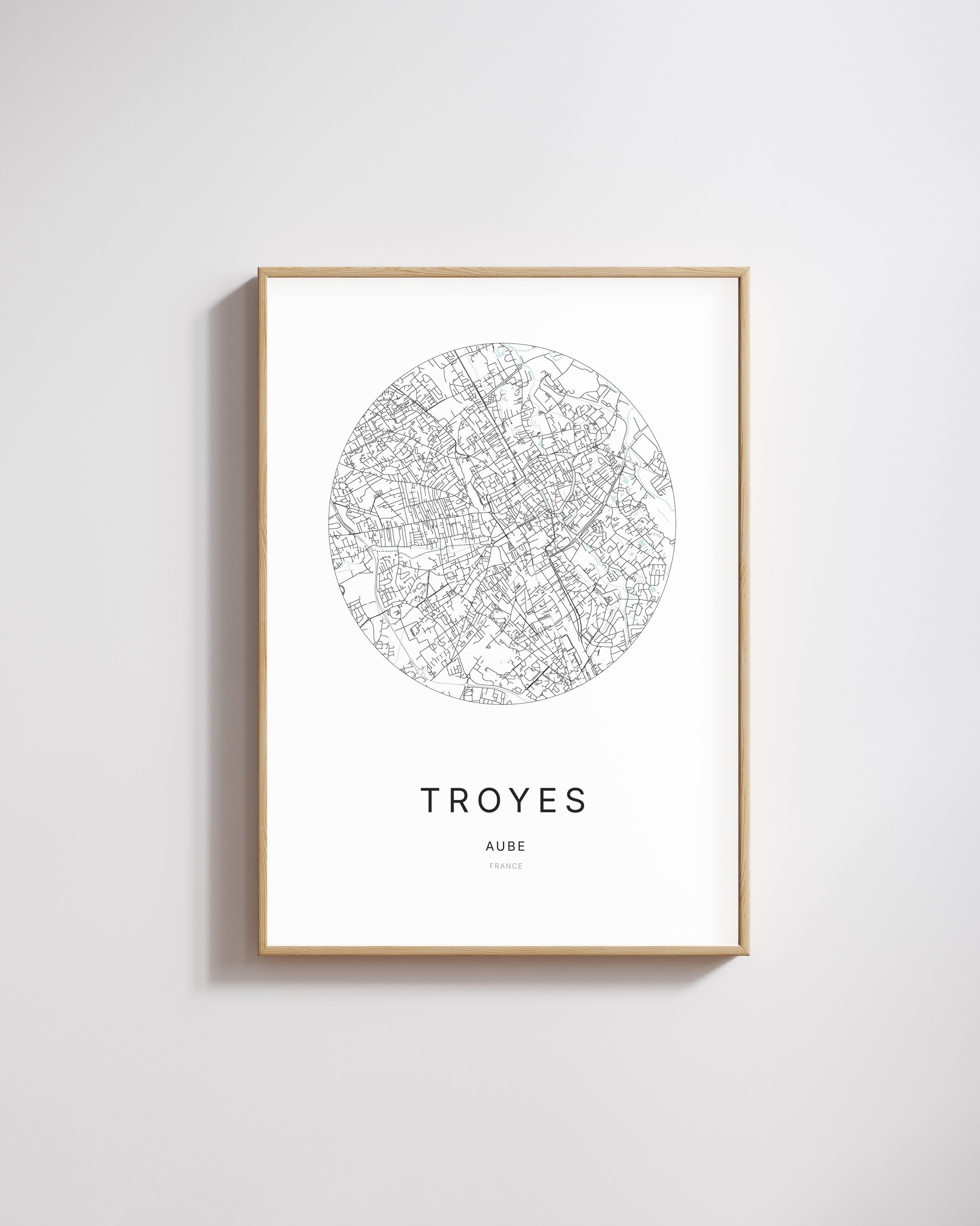 Affiche minimaliste de Troyes – plan de ville.