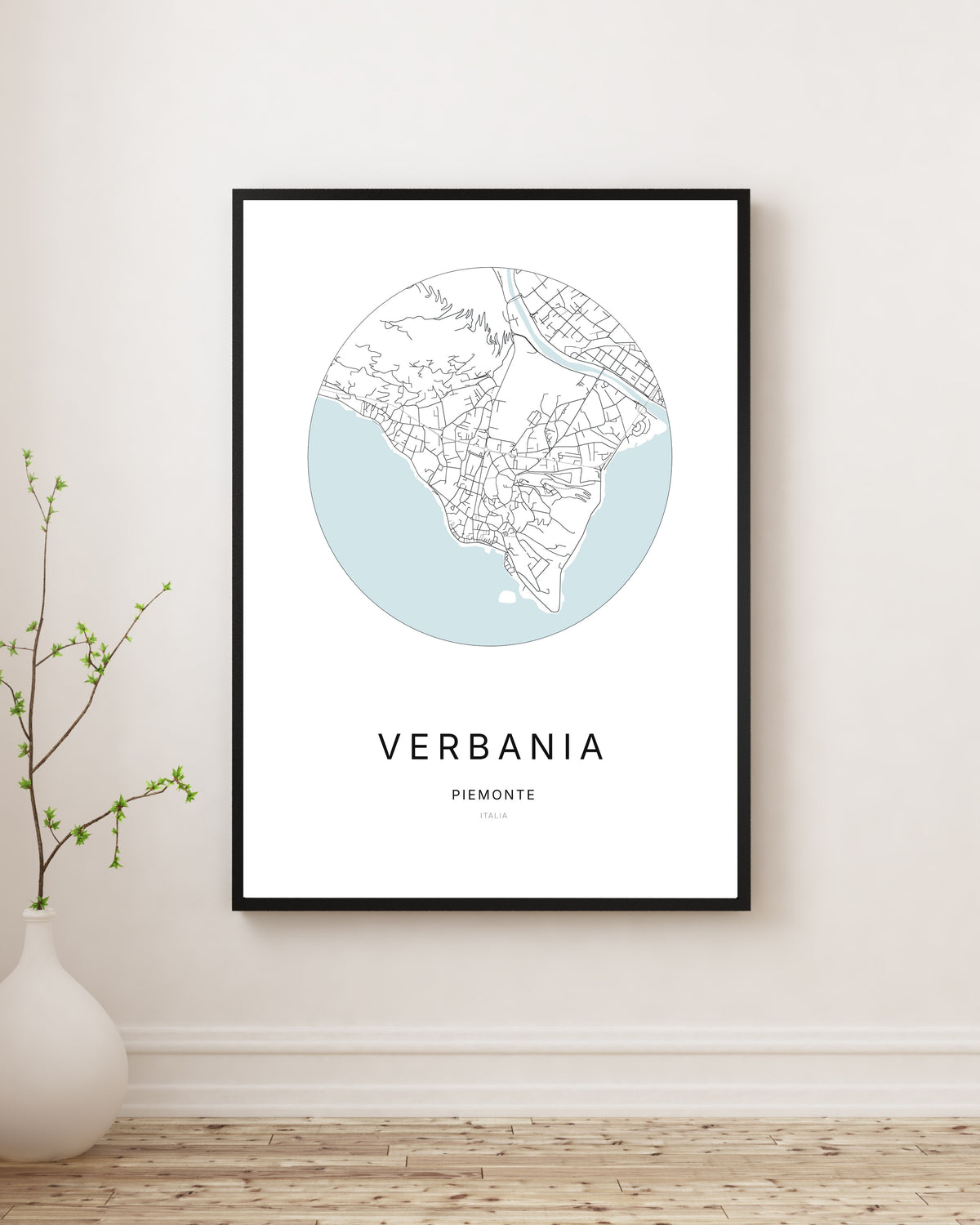 Affiche minimaliste du plan de la ville de Verbania.