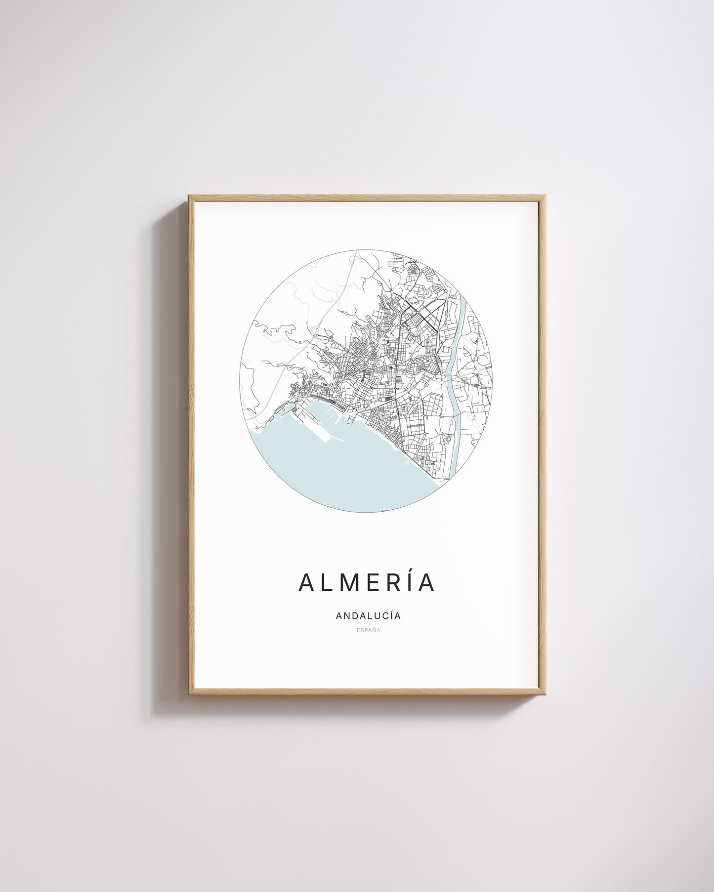Poster représentant le plan de la ville d'Almería.