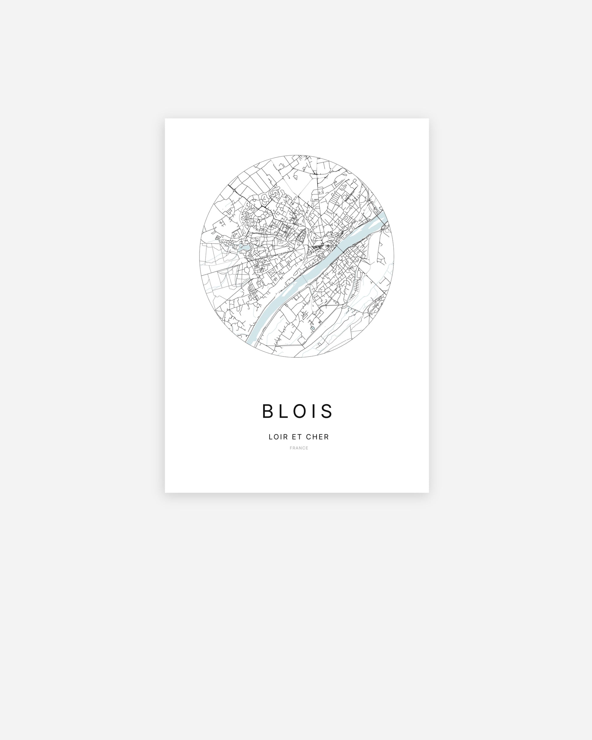 Affiche minimaliste de Blois représentant le plan de la ville en design épuré.