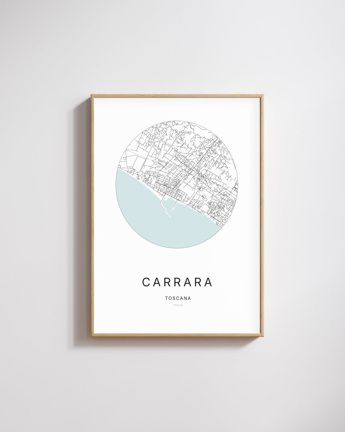 Poster représentant le plan de la ville de Carrara.