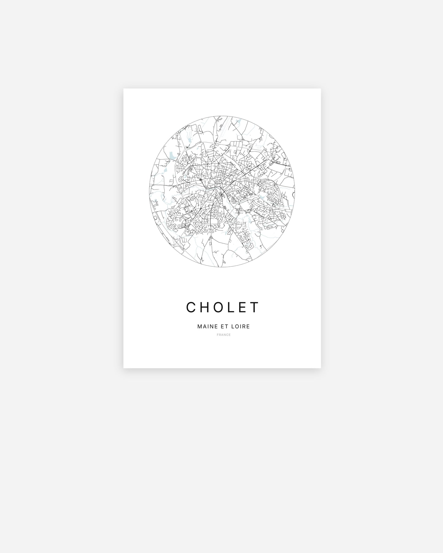 Affiche minimaliste de Cholet représentant le plan de la ville en design épuré.