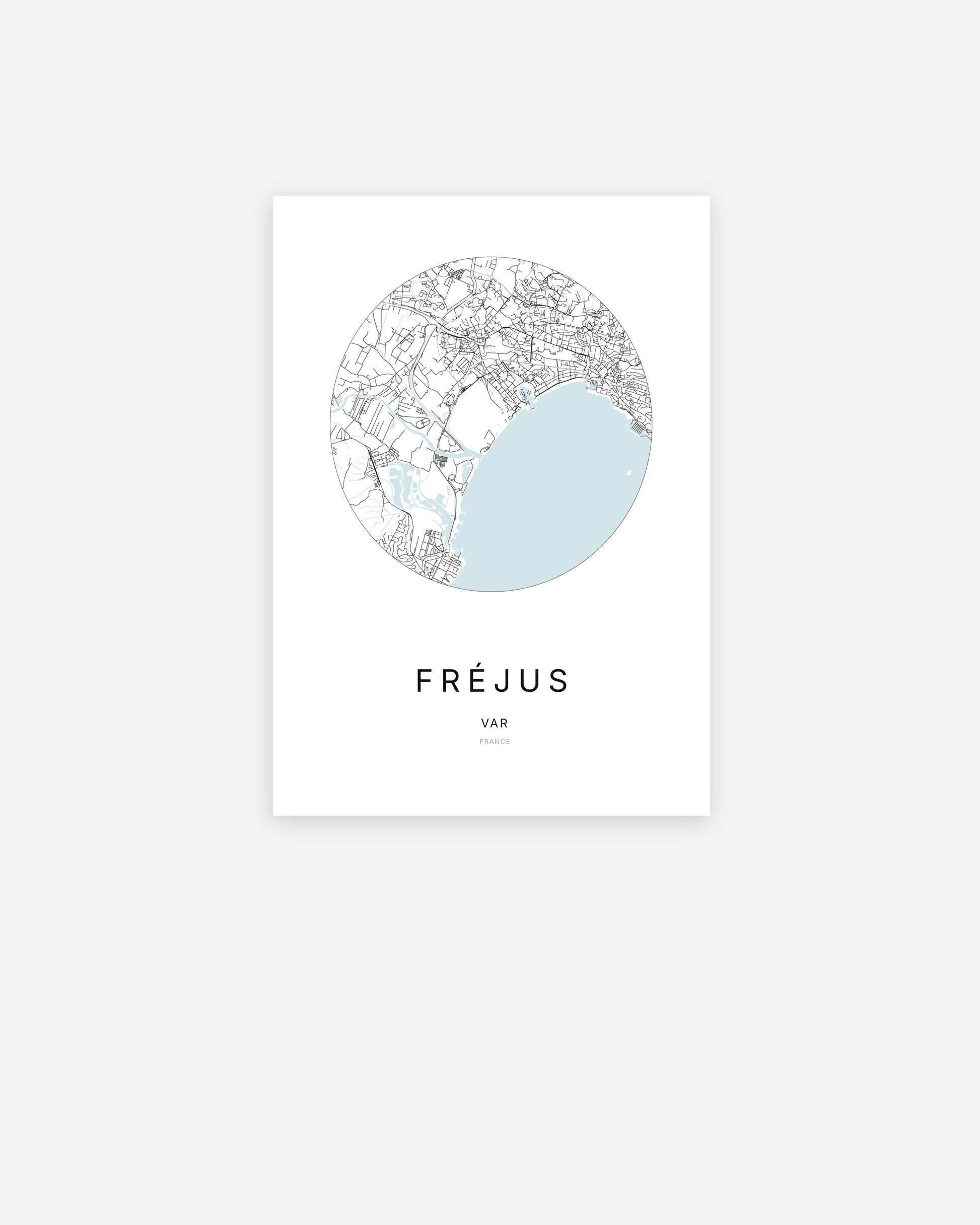 Affiche minimaliste de Fréjus représentant le plan de la ville en design épuré.