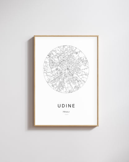Poster représentant le plan de la ville de Udine.