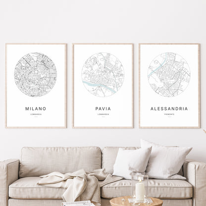 Trio d'affiches de Pavia, Milano et Alessandria dans un salon.
