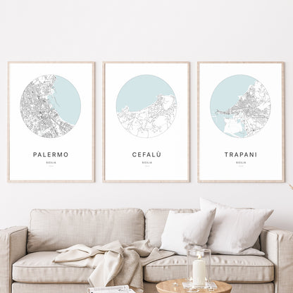 Trio d'affiches de Cefalù, Palermo et Trapani dans un salon.